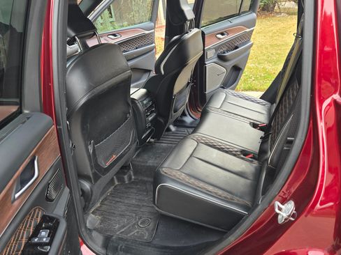 Used 2023 Jeep Grand Cherokee Summit w/ Advanced Protech Group IV image 14