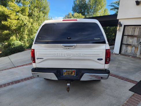 Used 2015 Ford F150 King Ranch w/ Equipment Group 601A Luxury image 9