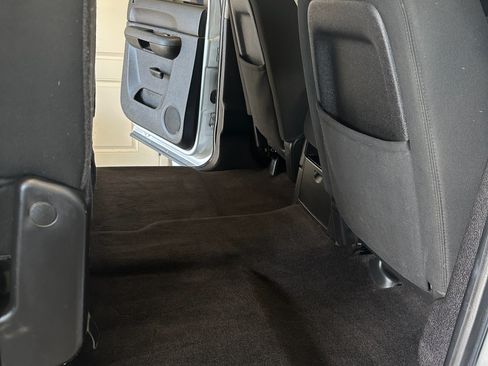 Used 2012 GMC Sierra 2500 SLE w/ SLE Preferred Package image 18