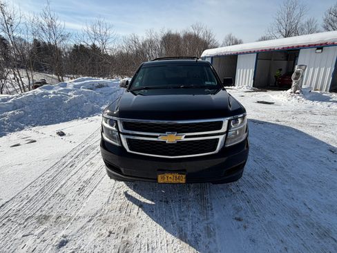 Used 2015 Chevrolet Suburban LT w/ Max Trailering Package image 8