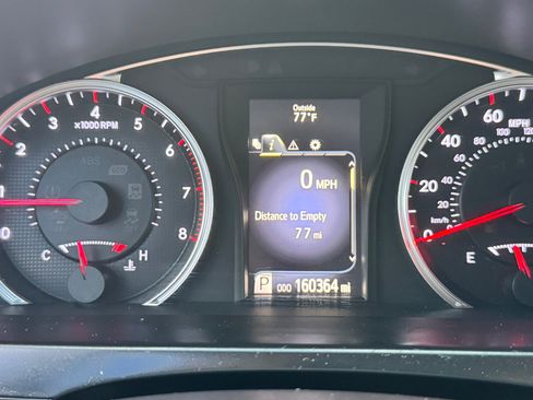 Used 2017 Toyota Camry SE FWD image 17