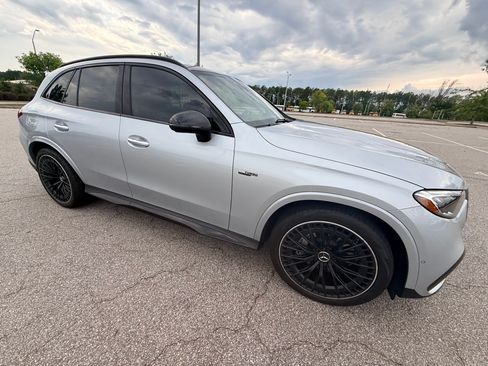 Used 2024 Mercedes-Benz GLC 43 AMG 4MATIC image 10