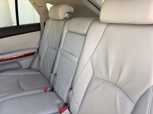 Used 2006 Lexus RX 330 FWD image 20
