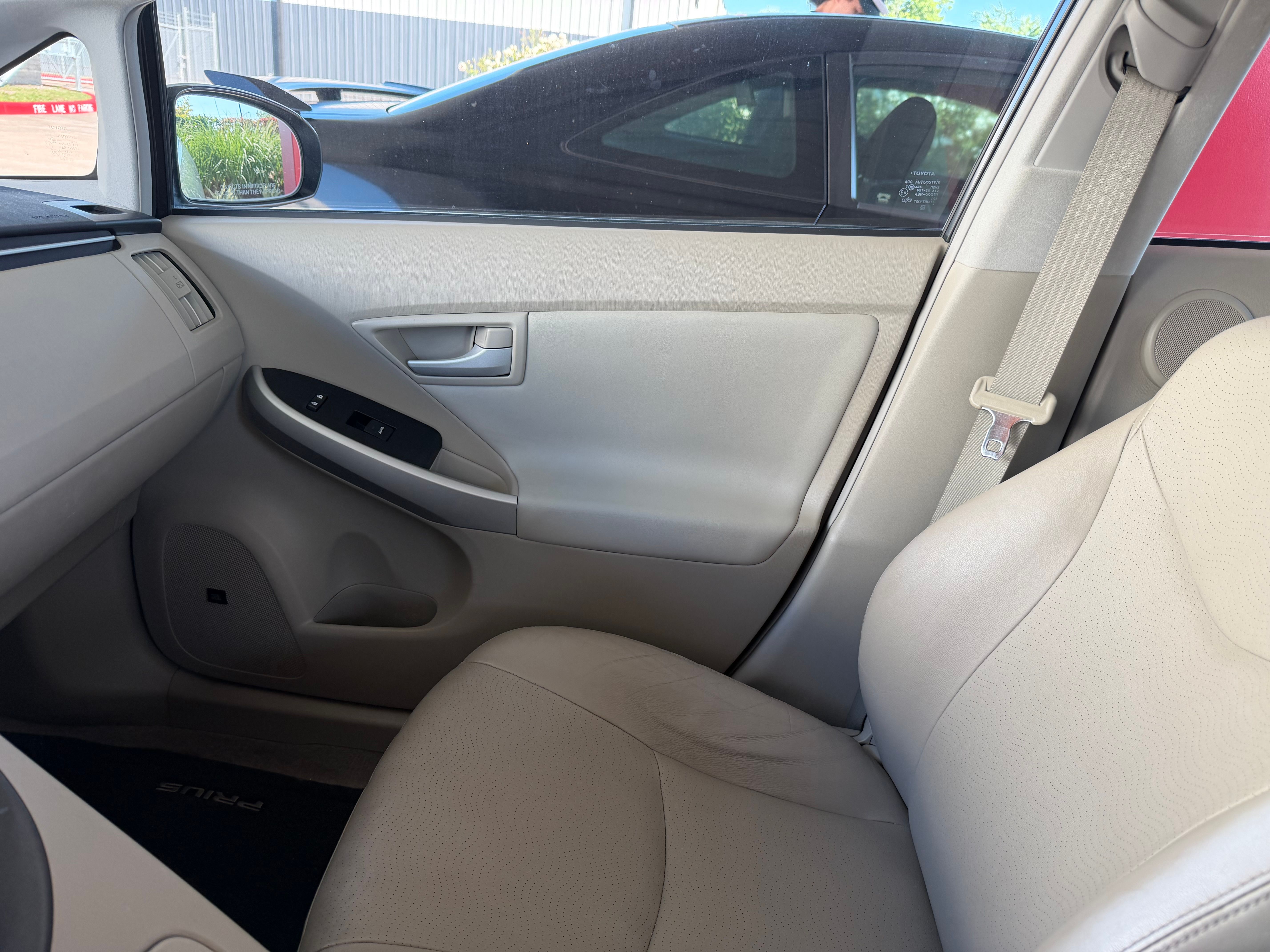 Used 2011 Toyota Prius Four FWD image 9