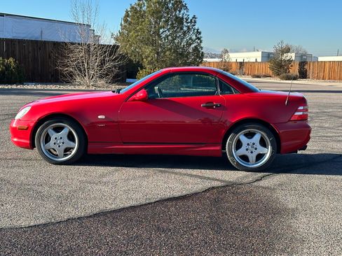 Used 1999 Mercedes-Benz SLK 230 image 4