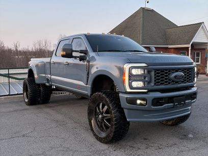 Used 2023 Ford F350 Lariat w/ Lariat Ultimate Package