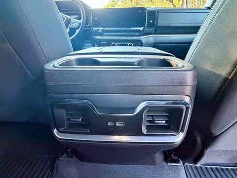 Used 2023 GMC Sierra 1500 Elevation w/ Preferred Package image 18