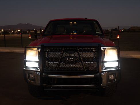 Used 2015 Ford F250 XLT w/ XLT Value Package image 27