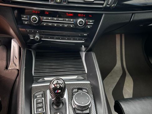 Used 2015 BMW X6 M image 12
