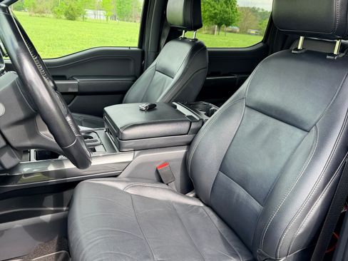 Used 2022 Ford F150 XLT w/ Equipment Group 302A High image 14