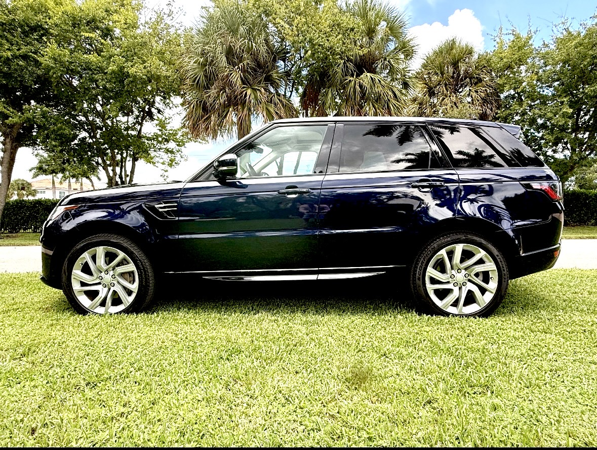 Used 2020 Land Rover Range Rover Sport HSE AWD/4WD image 1