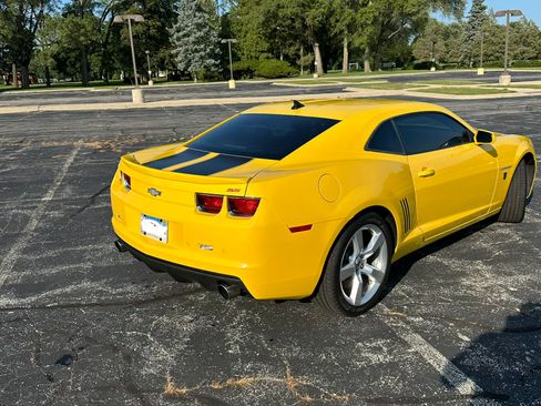 Used 2010 Chevrolet Camaro SS w/ RS Package RWD image 18