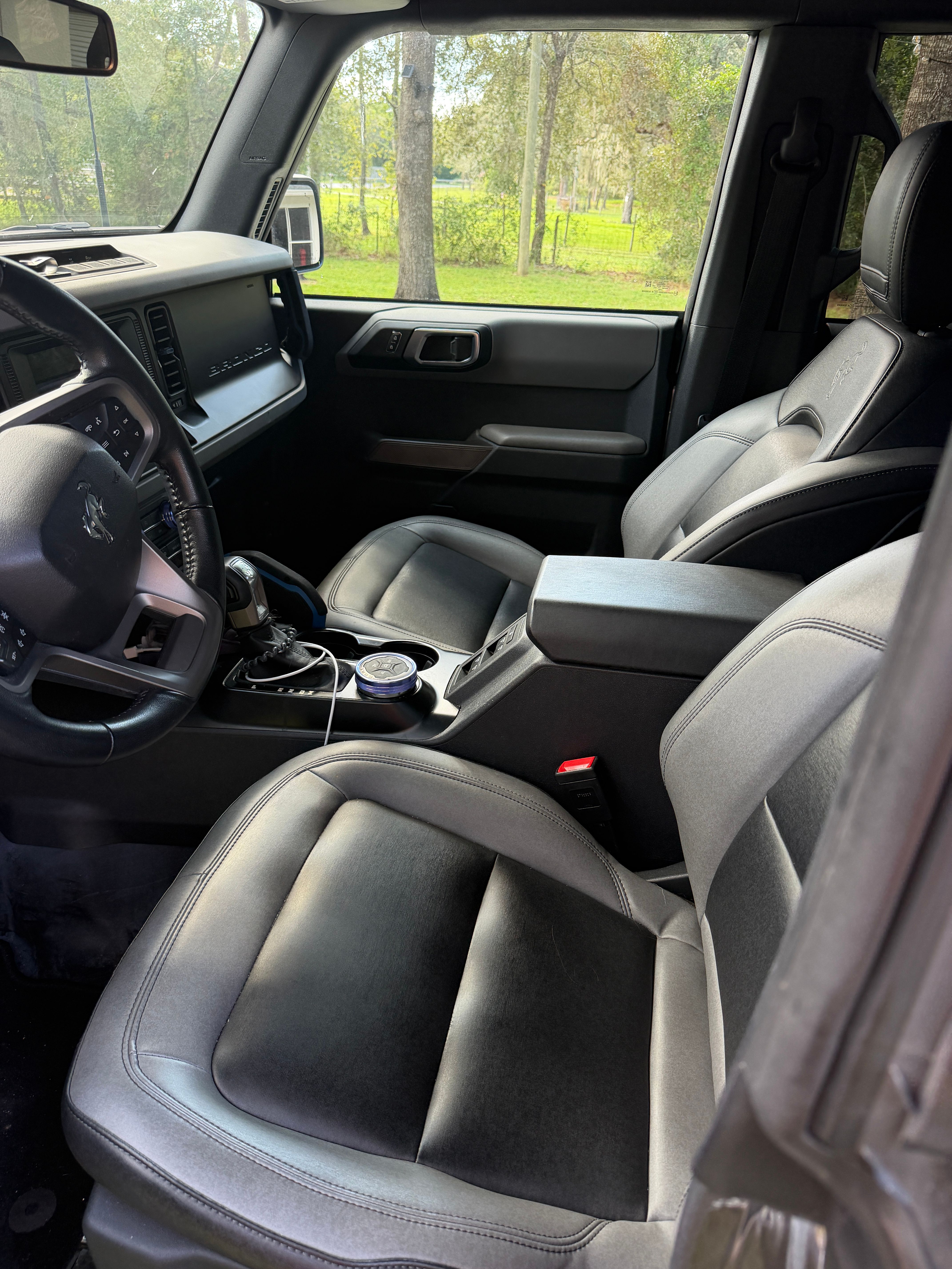 Used 2023 Ford Bronco Black Diamond AWD/4WD image 1