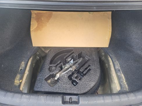 Used 2014 Honda Accord Sport image 12