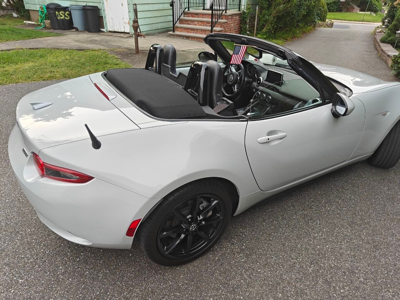 Used 2016 MAZDA MX-5 Miata Grand Touring RWD image 21