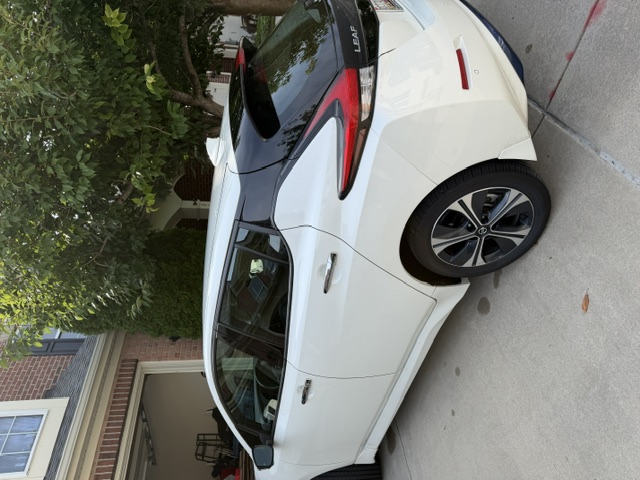 Used 2021 Nissan Leaf SL Plus FWD image 5