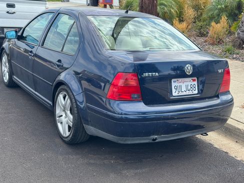Used 2002 Volkswagen Jetta GLS image 5