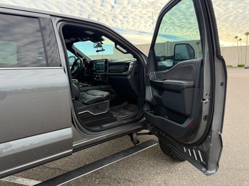 Used 2023 Ford F350 Platinum w/ FX4 Off-Road Package AWD/4WD image 17