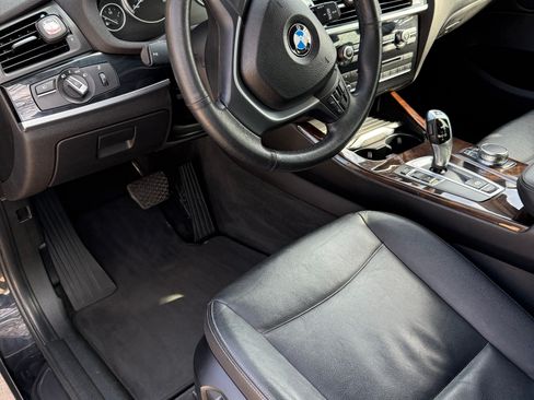 Used 2017 BMW X3 sDrive28i image 4