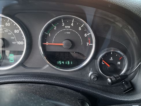Used 2013 Jeep Wrangler Sahara w/ Connectivity Group AWD/4WD image 2