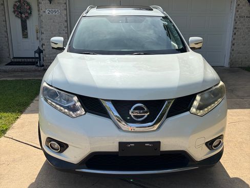 Used 2016 Nissan Rogue SL w/ SL Premium Package FWD image 2