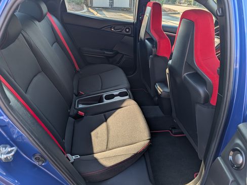 Used 2019 Honda Civic Type R image 16