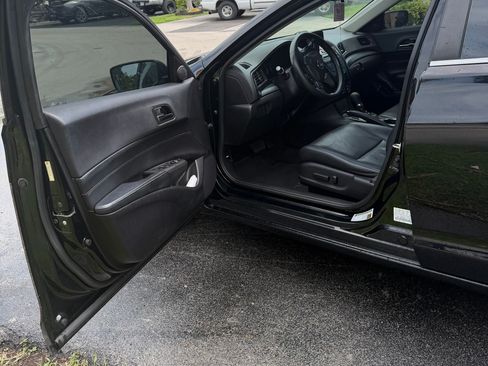 Used 2015 Acura ILX FWD image 6