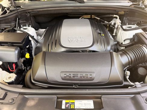 Used 2019 Dodge Durango R/T AWD/4WD image 4