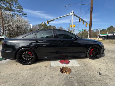 Used 2018 Audi S6 Prestige w/ S Sport Package image 6