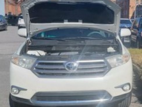 Used 2012 Toyota Highlander Limited image 15