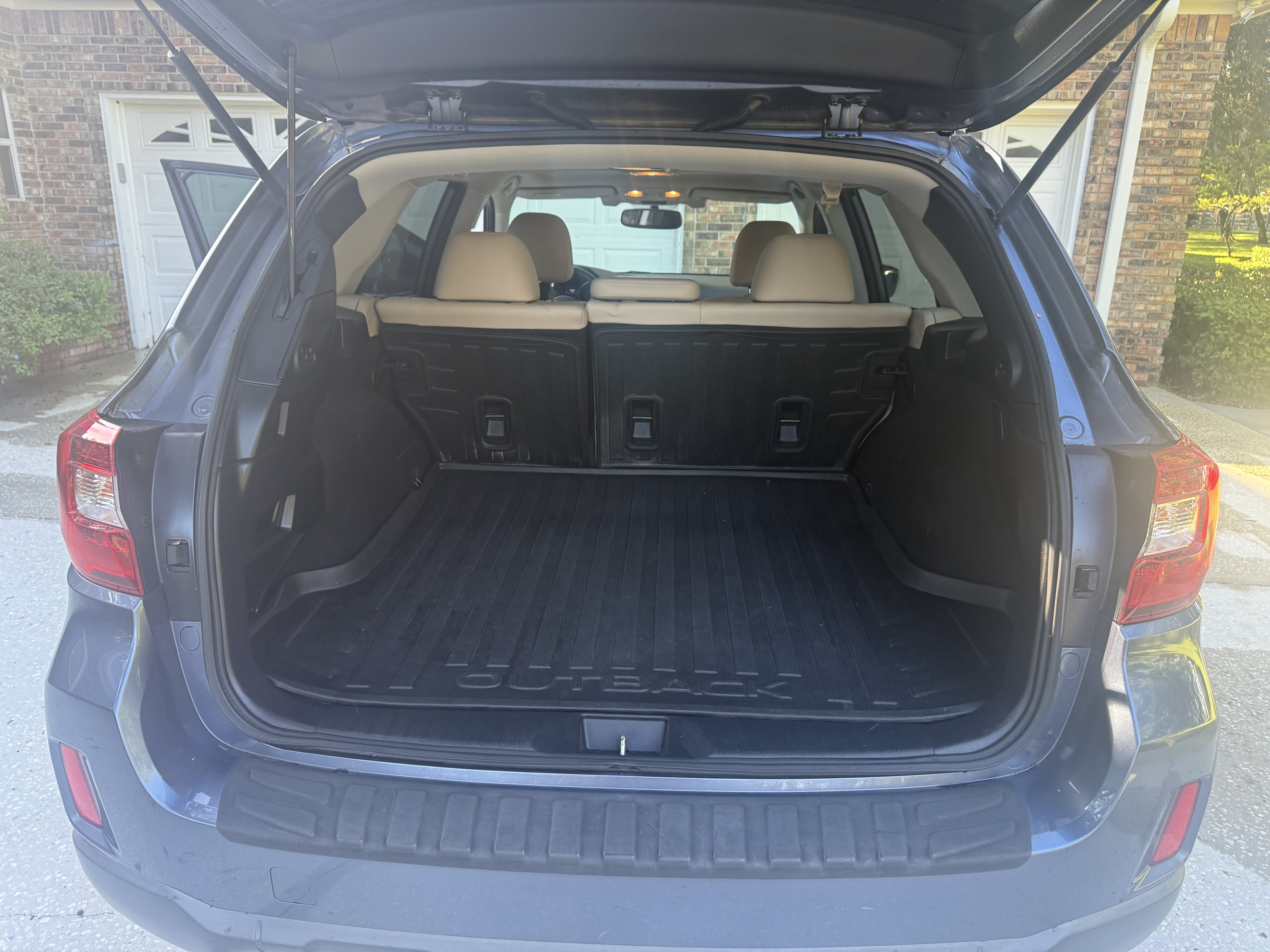 Used 2016 Subaru Outback 2.5i AWD/4WD image 25