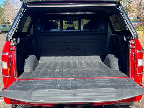 Used 2018 Ford F150 XLT w/ Equipment Group 302A Luxury image 20