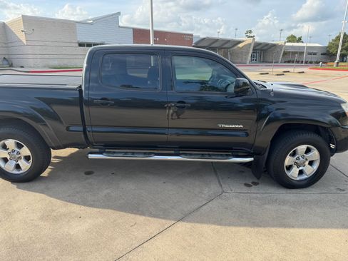 Used 2008 Toyota Tacoma PreRunner w/ TRD Sport Pkg #2 RWD image 8