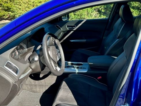 Used 2018 Acura TLX V6 w/ Technology & A-SPEC Pkg image 10