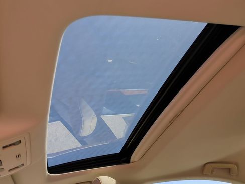 Used 2014 Lexus ES 300h image 29