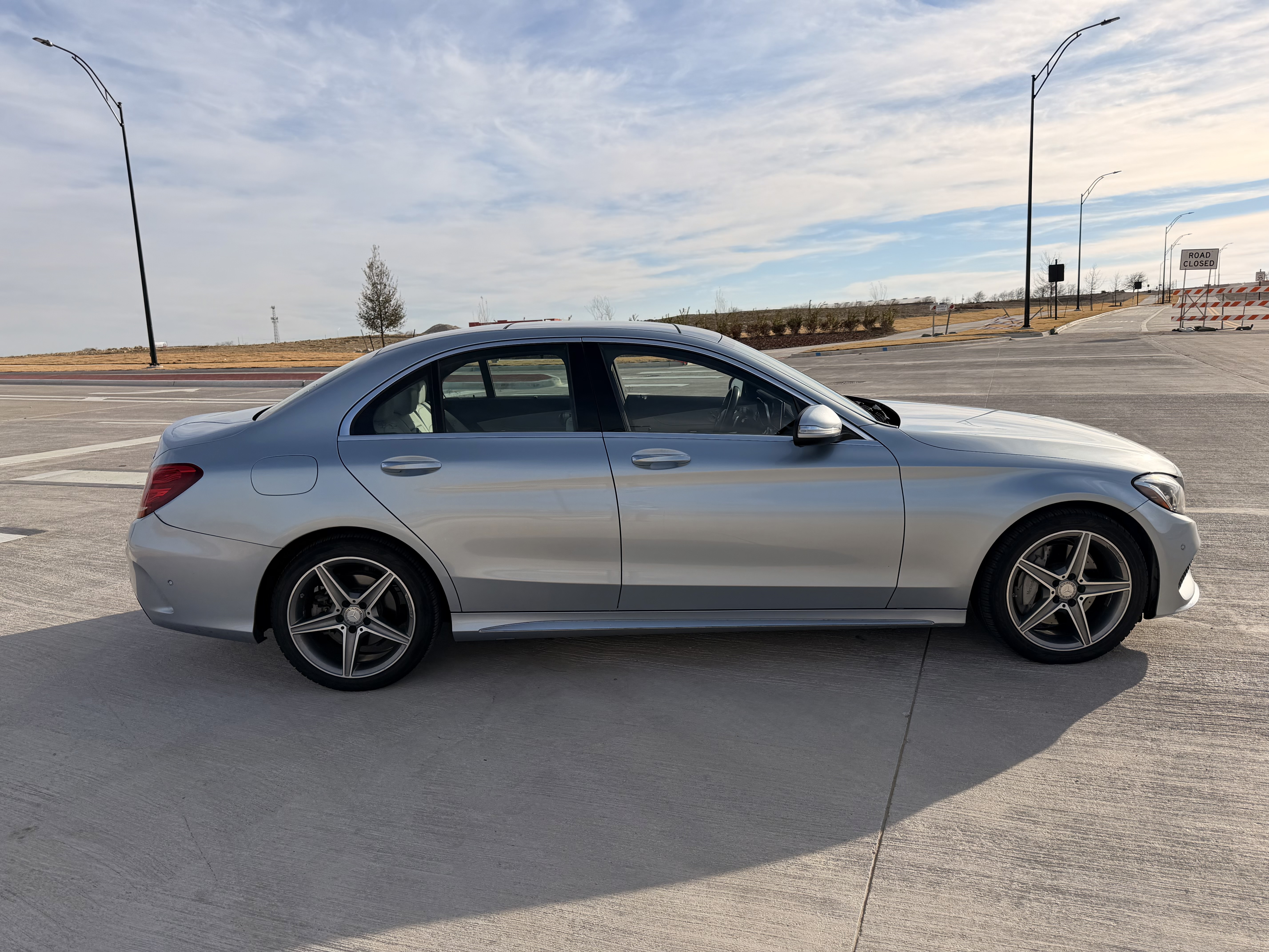 Used 2015 Mercedes-Benz C 400 4MATIC image 9