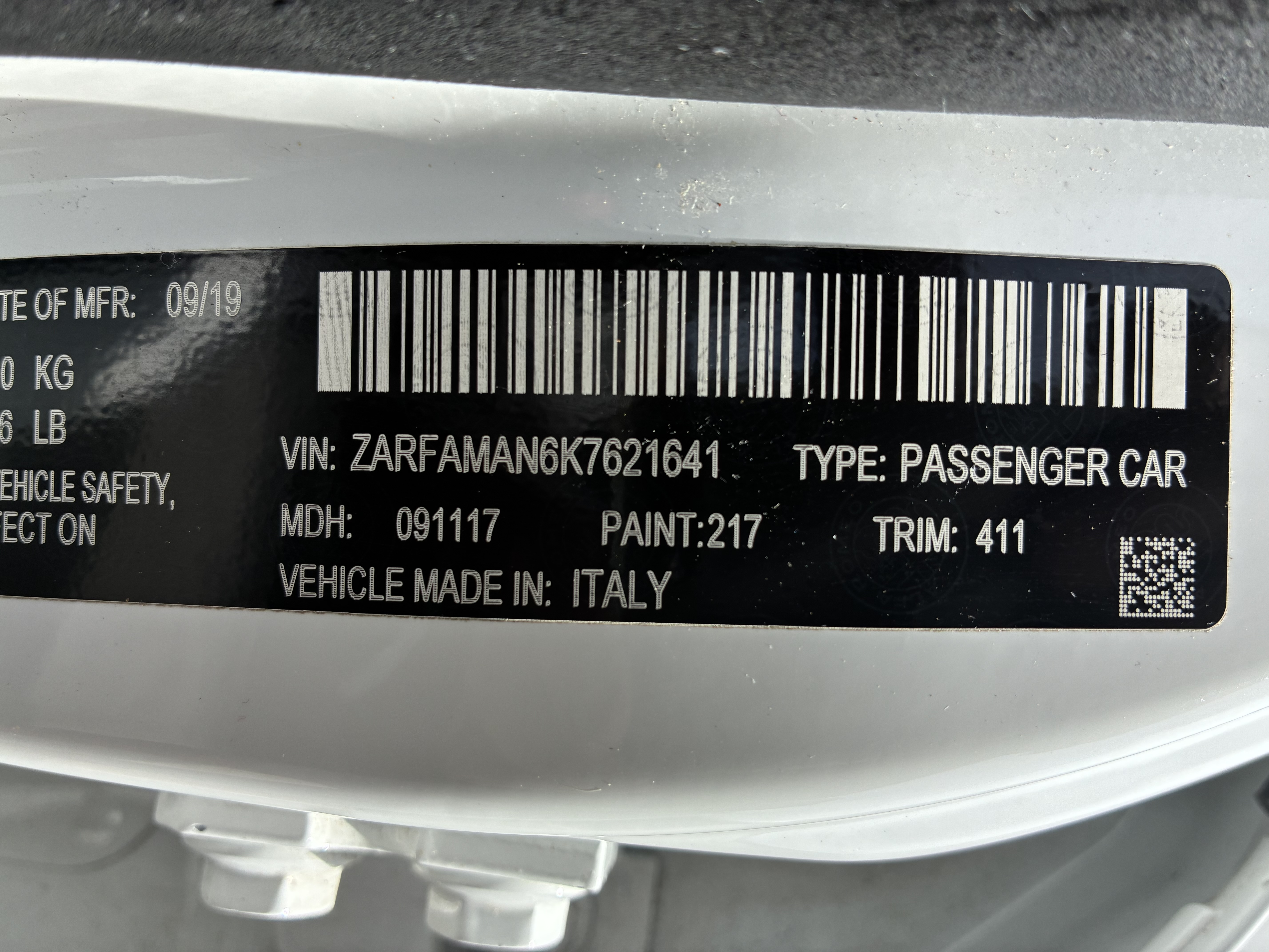Used 2019 Alfa Romeo Giulia RWD image 2