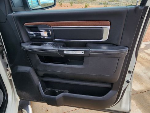 Used 2018 RAM 1500 Laramie w/ Convenience Group image 27