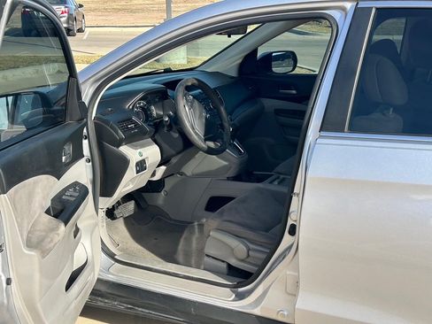 Used 2014 Honda CR-V EX image 7