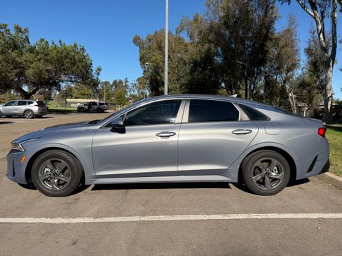 Used 2021 Kia K5 LXS image 2