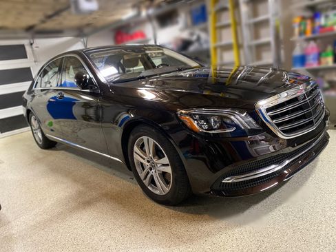 Used 2020 Mercedes-Benz S 560 4MATIC Sedan image 2
