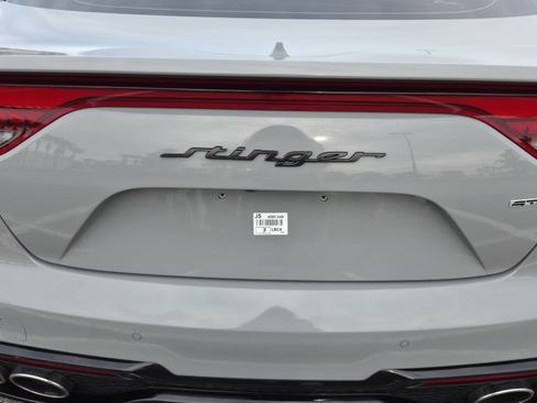 Used 2023 Kia Stinger GT-Line RWD image 4