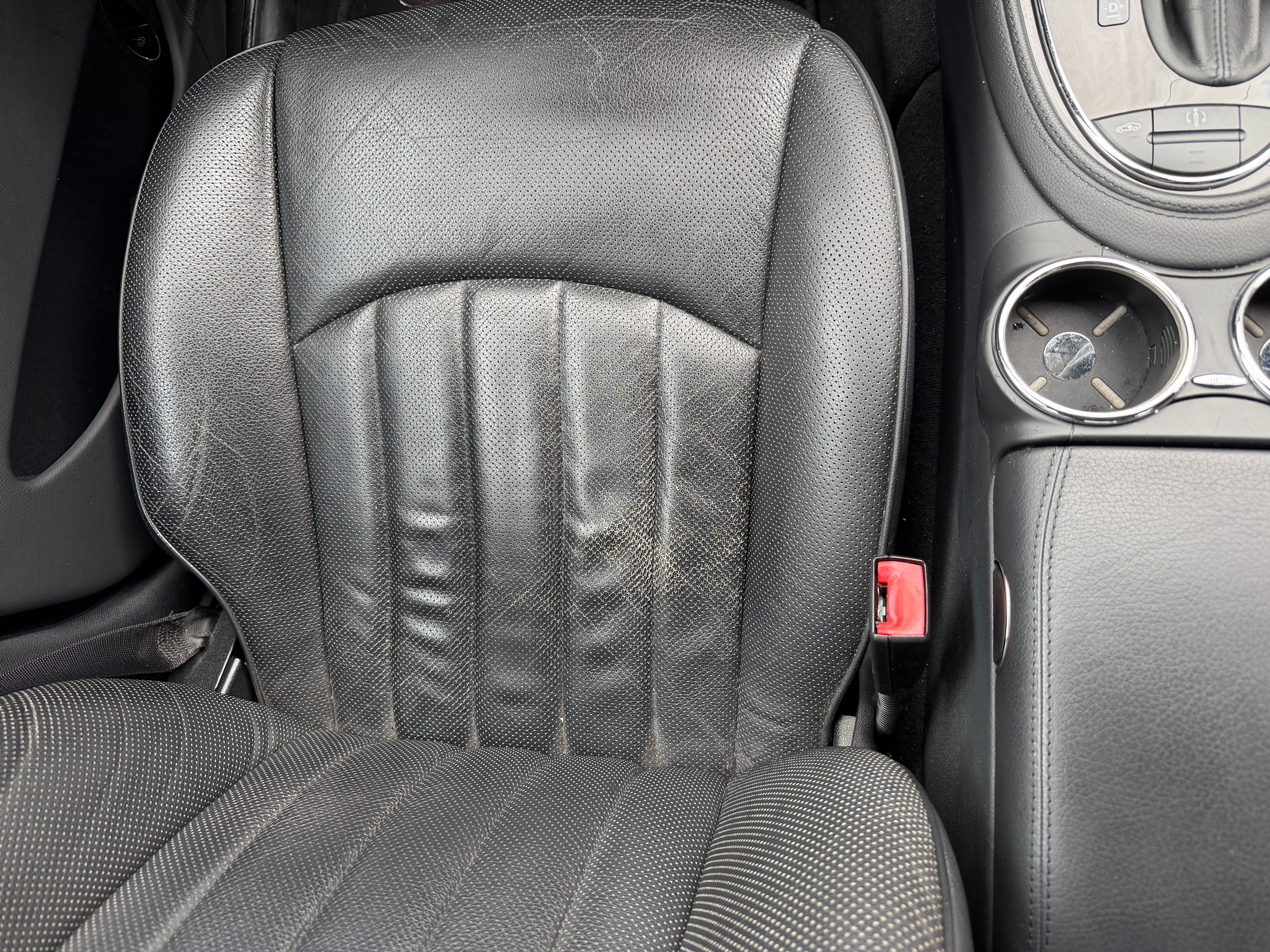 Used 2007 Mercedes-Benz CLS 550 image 11