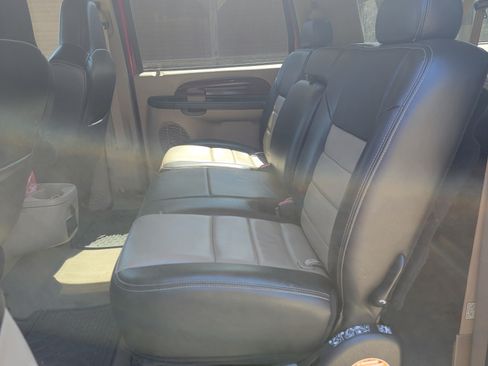 Used 2005 Ford Excursion Eddie Bauer image 17