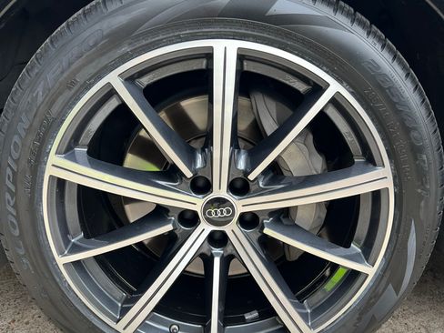 Used 2022 Audi Q7 3.0T Prestige w/ Prestige Package image 16