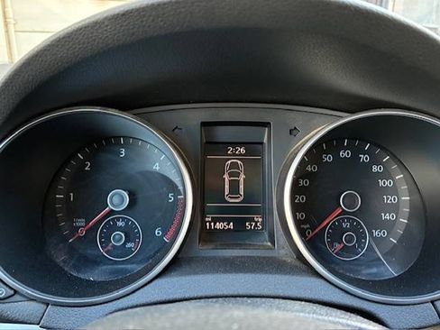 Used 2014 Volkswagen Golf TDI image 10