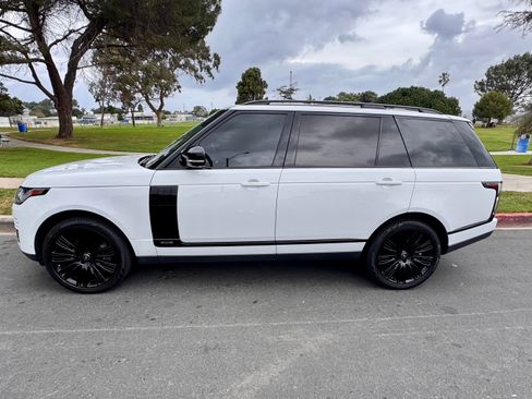 Used 2019 Land Rover Range Rover Long Wheelbase Supercharged image 1
