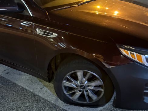 Used 2017 Kia Optima LX w/ Driver Convenience Package image 7