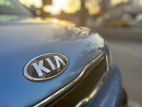 Used 2016 Kia Soul + w/ Designer's Package image 30