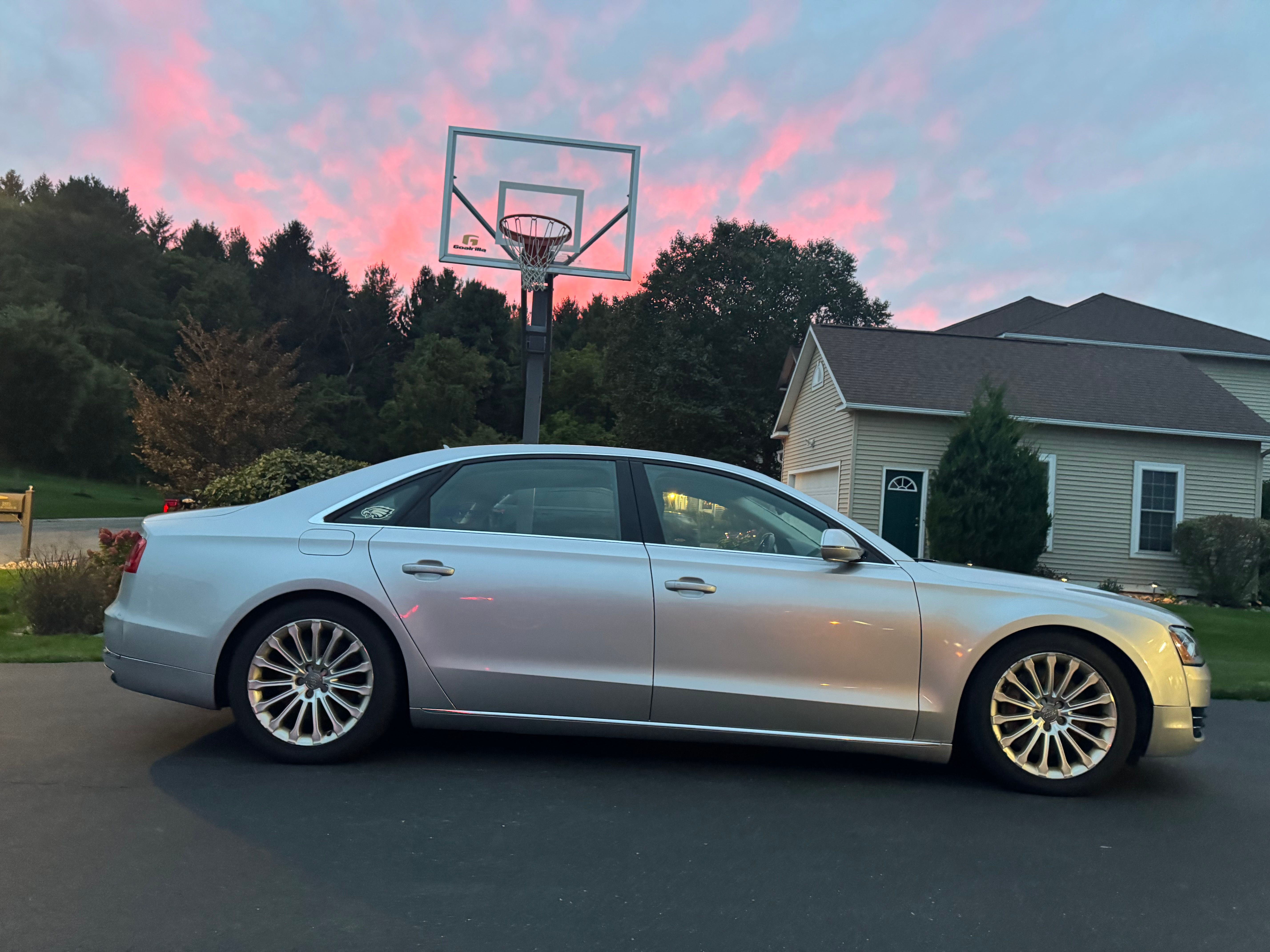 Used 2014 Audi A8 L 4.0T AWD/4WD image 1